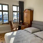 Altes Pfarrhaus Kurort Gohrisch - - Gartensauna - Parkplaetze