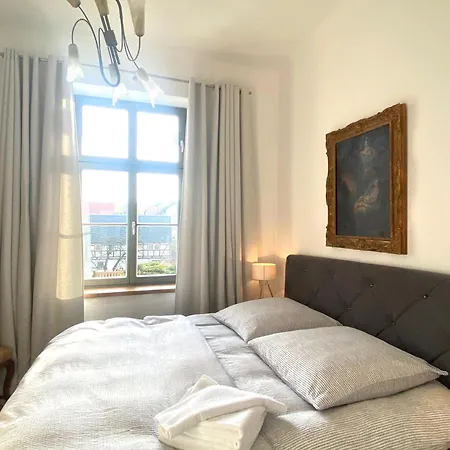 Appartamento Ferienparadies Im Alten Pfarrhaus - Fewos Fuer 2 - 6 Personen - Gartensauna - Parkplaetze Papstdorf