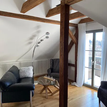 Ferienparadies Im Alten Pfarrhaus - Fewos Fuer 2 - 6 Personen - Gartensauna - Parkplaetze *