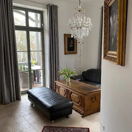 Appartamento Ferienparadies Im Alten Pfarrhaus - Fewos Fuer 2 - 6 Personen - Gartensauna - Parkplaetze Papstdorf