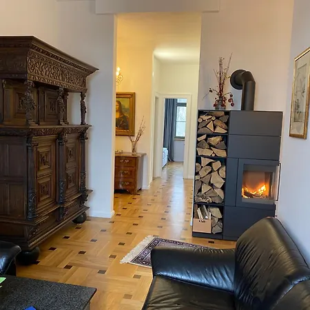 Ferienparadies im Alten Pfarrhaus - Fewos für 2 - 6 Personen - Gartensauna - Parkplätze * Papstdorf