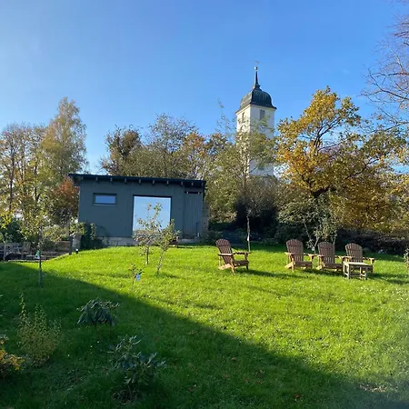 Ferienparadies im Alten Pfarrhaus - Fewos für 2 - 6 Personen - Gartensauna - Parkplätze Papstdorf