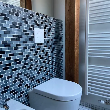 Appartamento Ferienparadies Im Alten Pfarrhaus - Fewos Fuer 2 - 6 Personen - Gartensauna - Parkplaetze